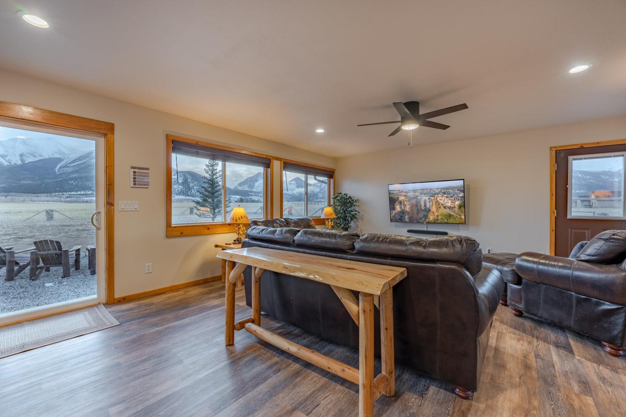 Buena Vista Mountain Retreat - Ultimate Privacy With Spa & Unbeatable Views 外观 照片