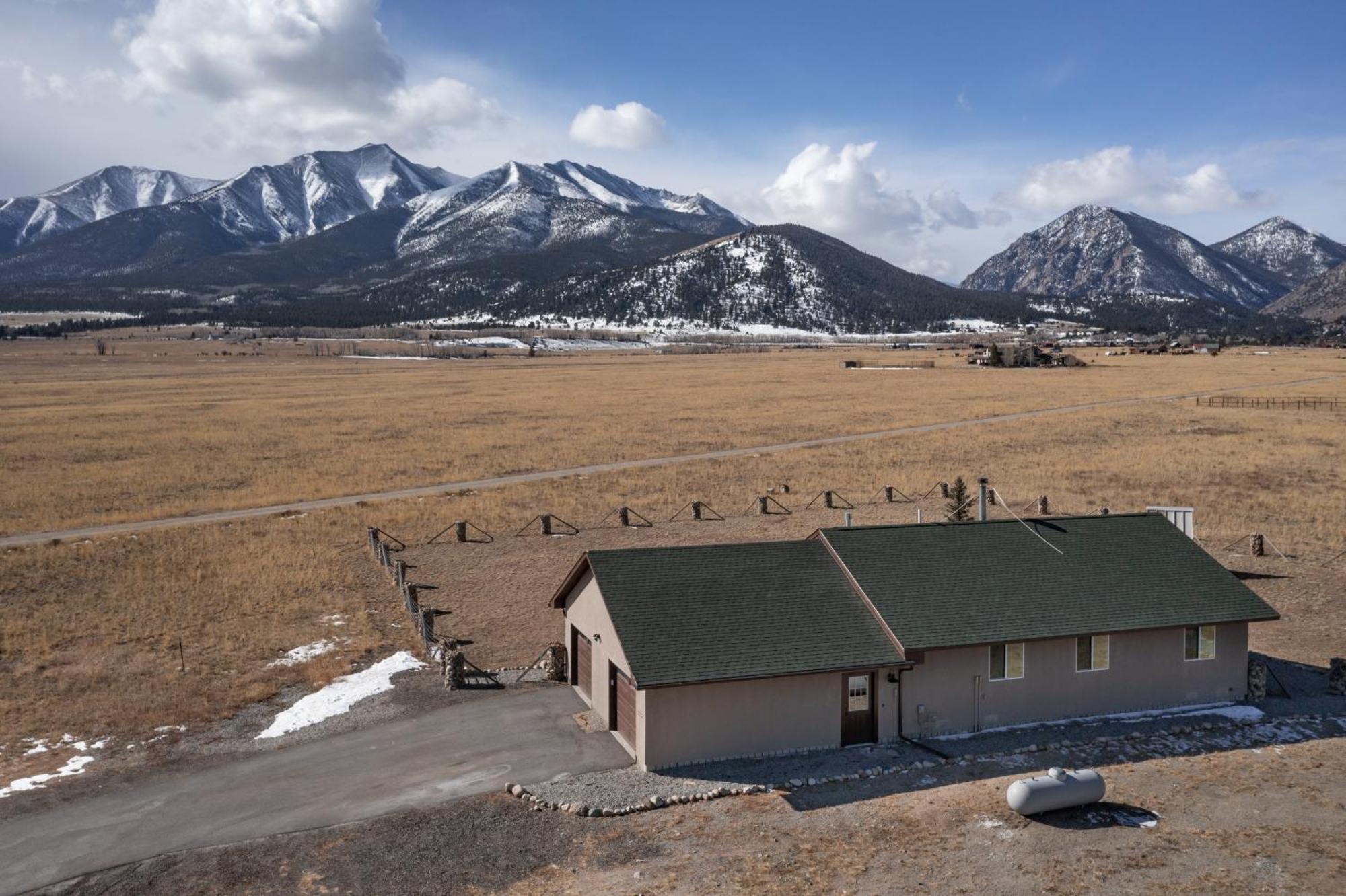 Buena Vista Mountain Retreat - Ultimate Privacy With Spa & Unbeatable Views 外观 照片